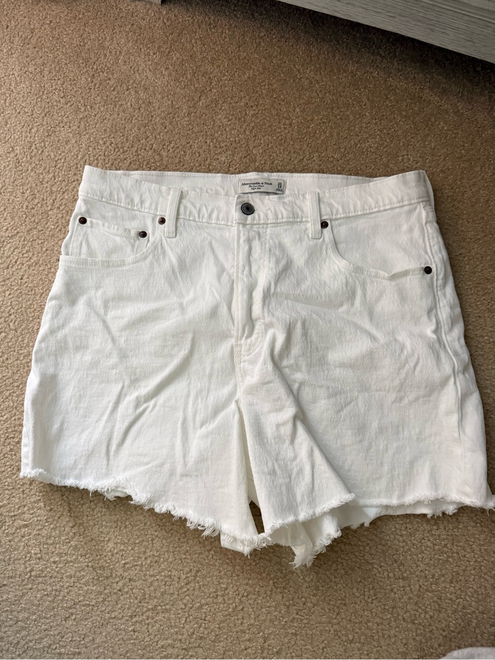 Abercrombie White Dad Denim shorts